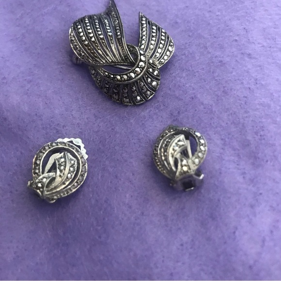 Birks Set brooch and clip on earrings 1930's - Picture 5 of 12